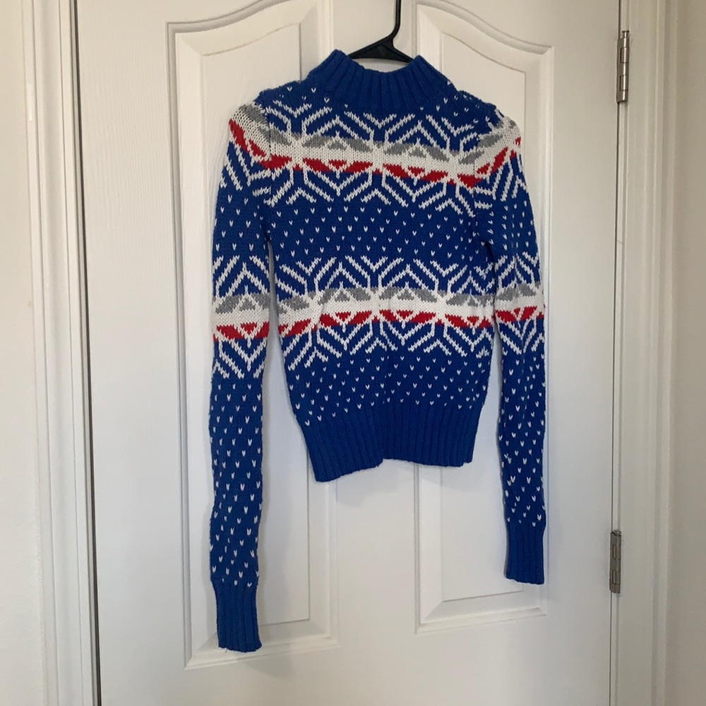 Cableknit Christmas/winter sweater